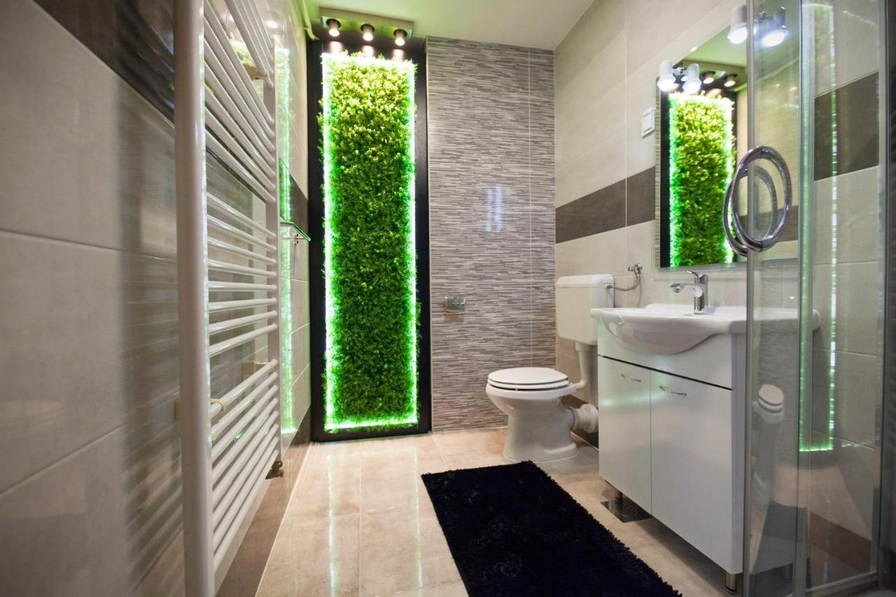 Apartman Aurelius - Private Parking Osijek Ngoại thất bức ảnh