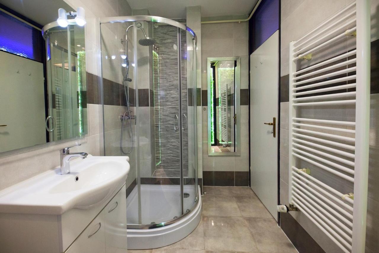 Apartman Aurelius - Private Parking Osijek Ngoại thất bức ảnh