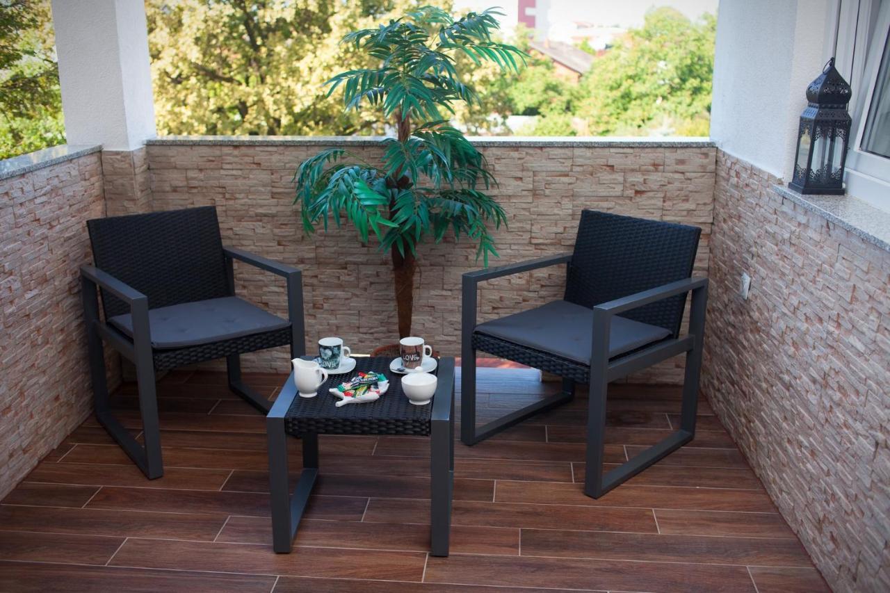 Apartman Aurelius - Private Parking Osijek Ngoại thất bức ảnh