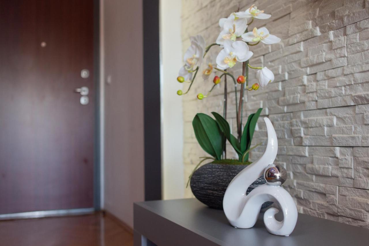 Apartman Aurelius - Private Parking Osijek Ngoại thất bức ảnh